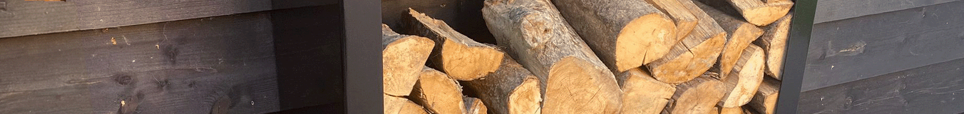 Steel log storage Steel log storage