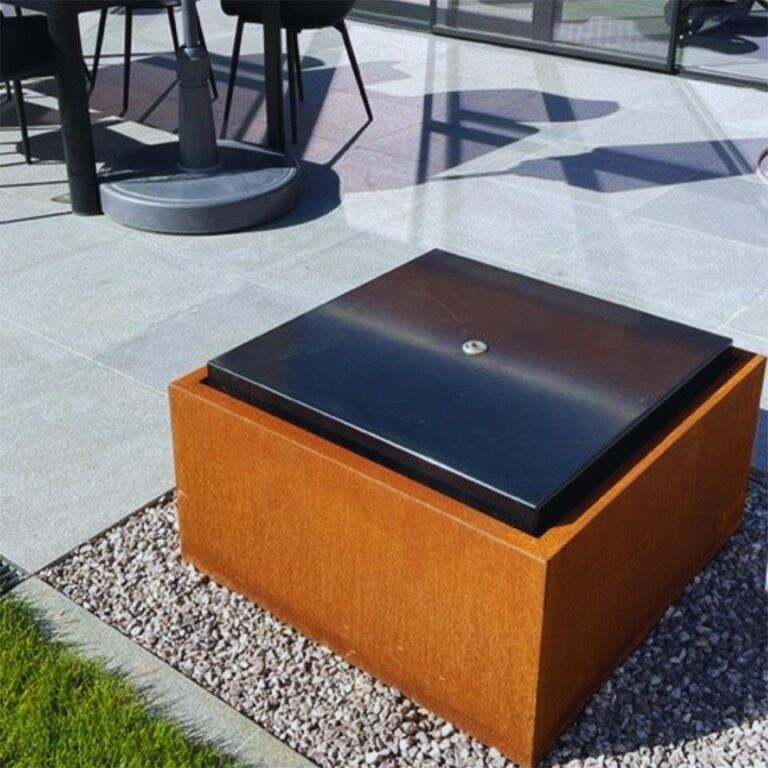 Corten steel water feature 80 x 80 x 40 cm