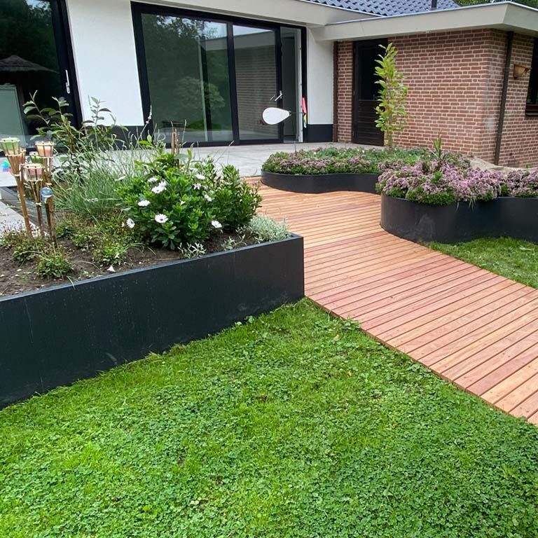 Powder coated steel retaining wall straight 150 cm (height 60 cm)