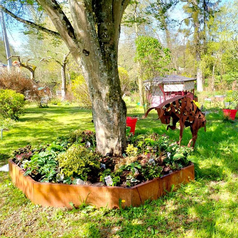 Corten steel planter Chicago 120