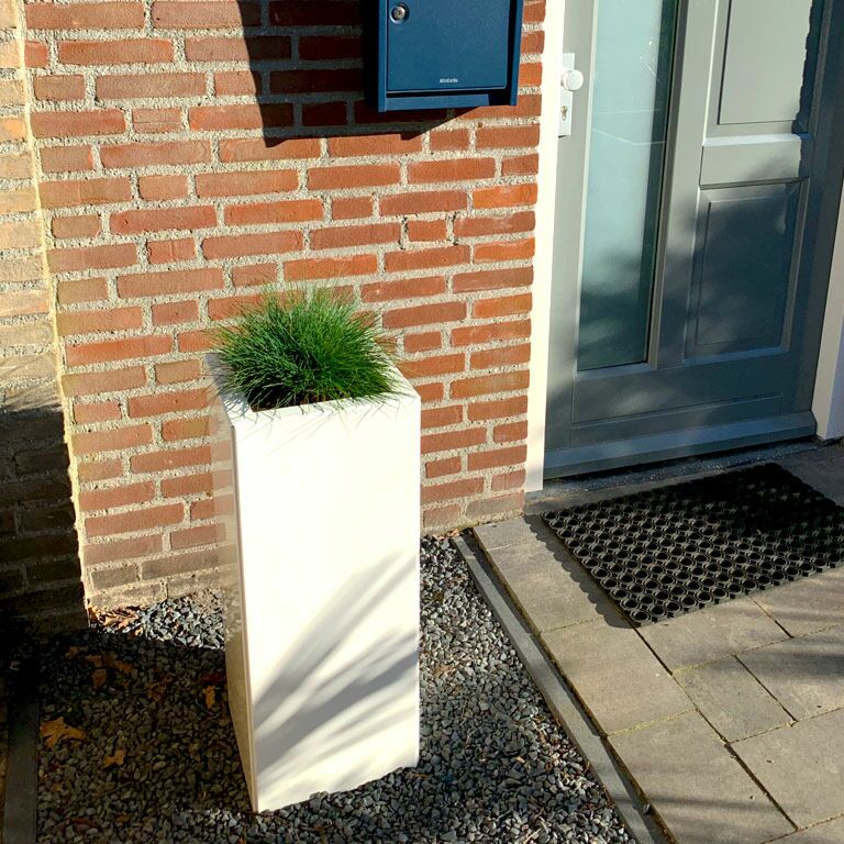Powder coated steel planter Miami 30 x 30 cm
