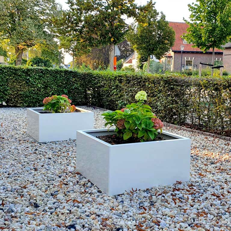 Powder coated steel planter Miami 80 x 80 cm