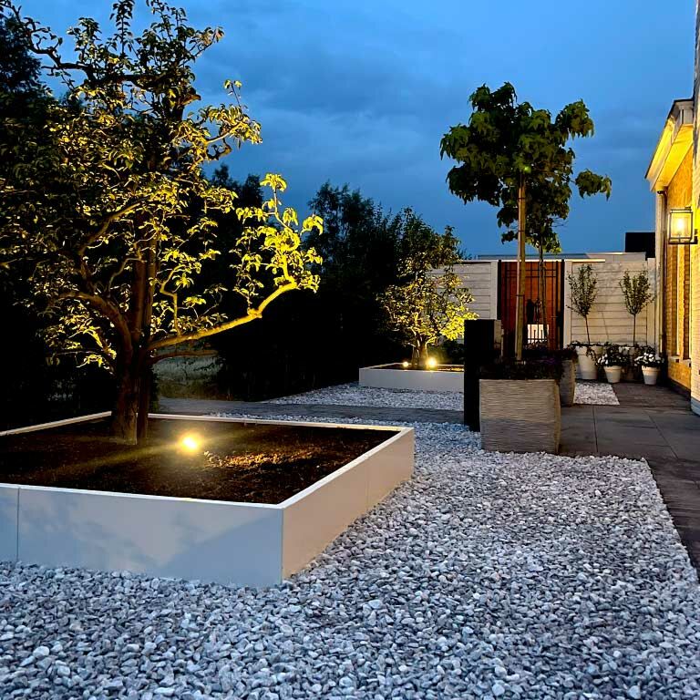 Powder coated steel planter Miami xxl 180 x 180 cm