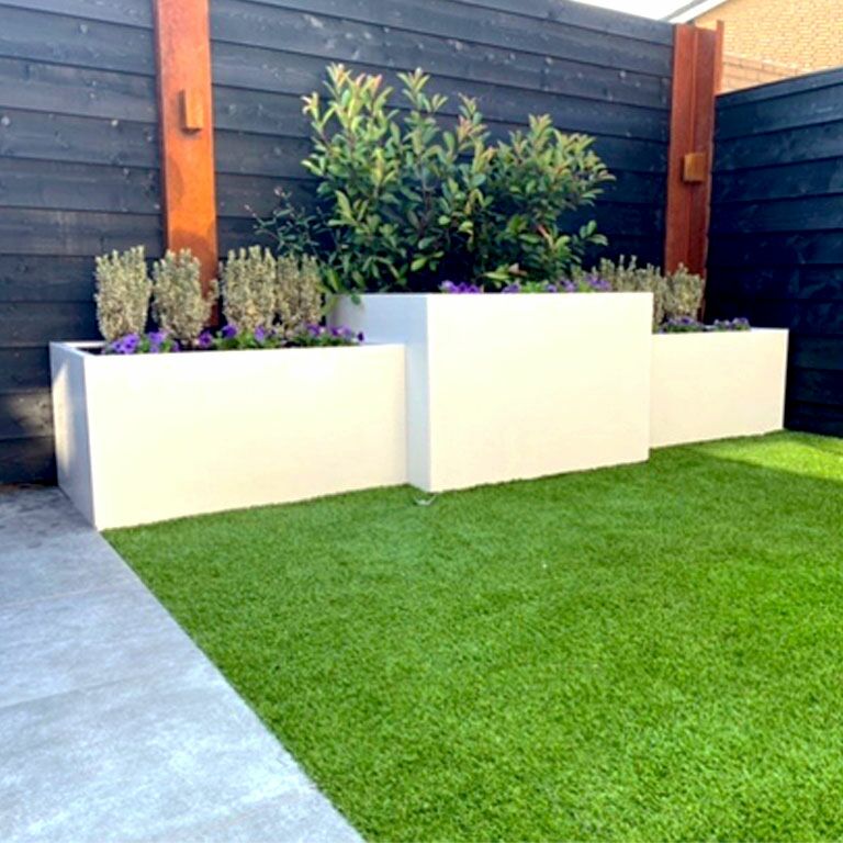 Powder coated steel planter Texas 100 x 120 cm