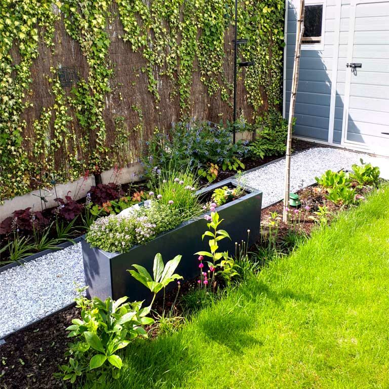 Powder coated steel planter Texas 30 x 120 cm
