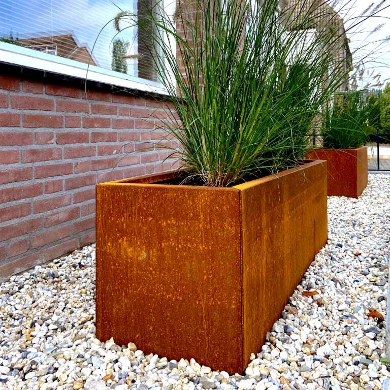 Corten steel planter Texas 40 x 100 cm