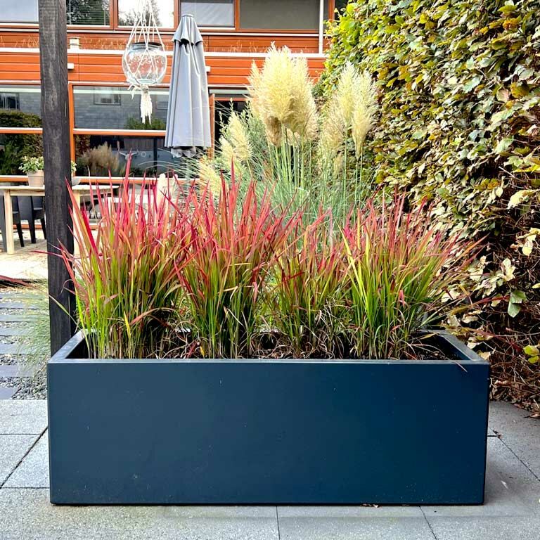 Powder coated steel planter Texas 40 x 80 cm