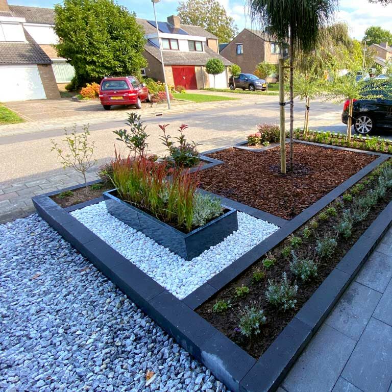 Powder coated steel planter Texas xxl 160 x 60 cm