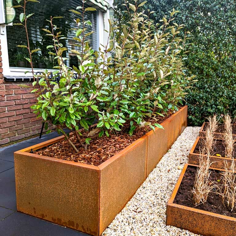 Corten steel planter Texas xxl 320 x 50 cm