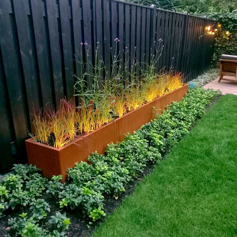 Corten steel planter Texas xxl 400 x 50 cm