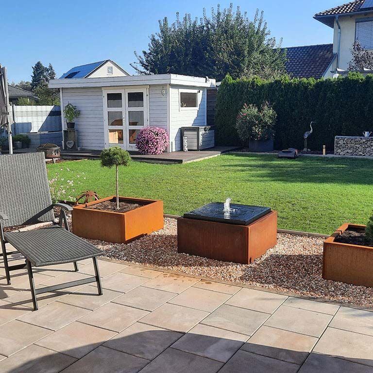 Corten steel water feature 80 x 80 x 40 cm