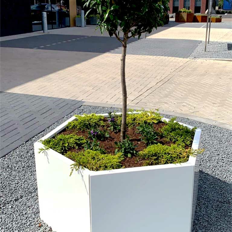 Powder coated steel planter Denver 50