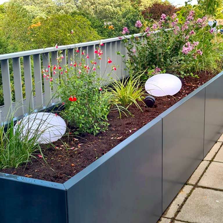 Powder coated steel planter Texas xxl 360 x 60 cm