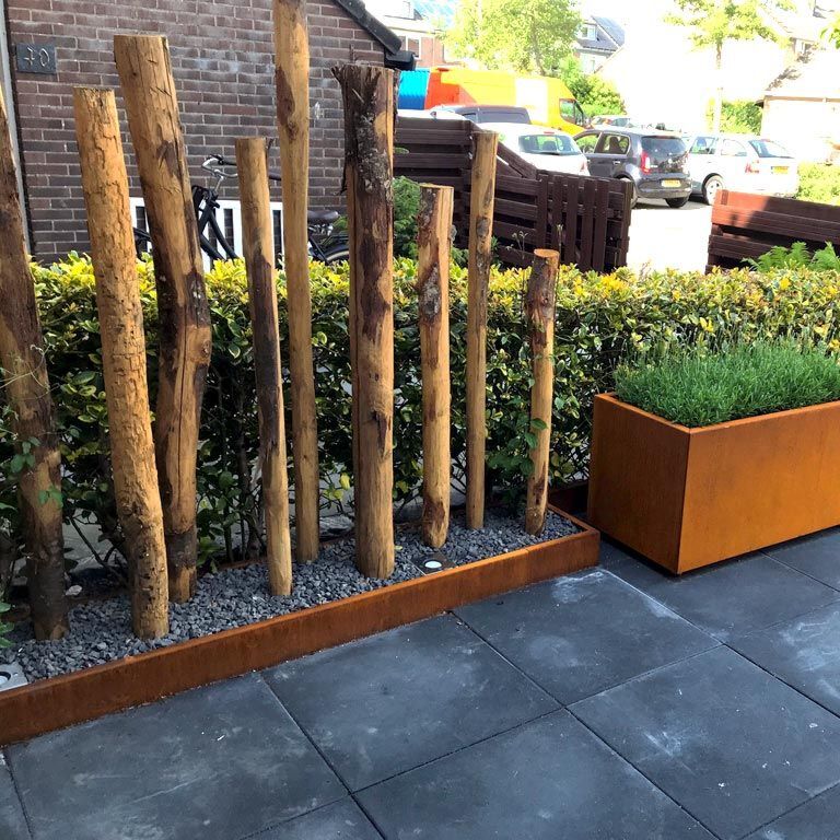 Corten steel lawn border edging - Bent edge - Height 22 cm - 150 cm