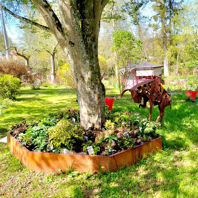 Corten steel planter Chicago 100