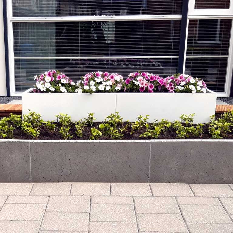 Powder coated steel planter Texas xxl 200 x 60 cm
